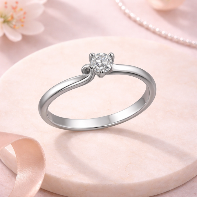 Argent Leaf-Crest Fusion Ring